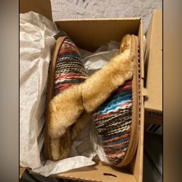 NEW with Box LAMO Western Slippers - Picture 2 of 7